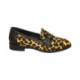 mocasin con remaches piel print leo modelo dinka