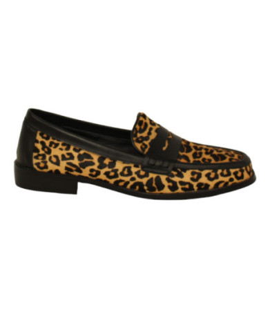 mocasin con corte piel print leo