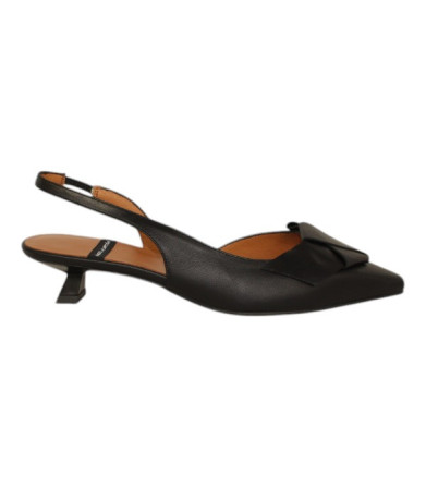 zapato abierto lateral con lazo