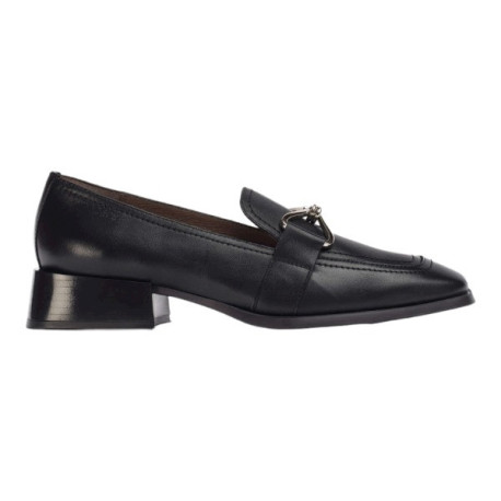 mocasin con punta cuadrada y tacon 3 cm modelo noa con plantilla memory gel fabricado españa