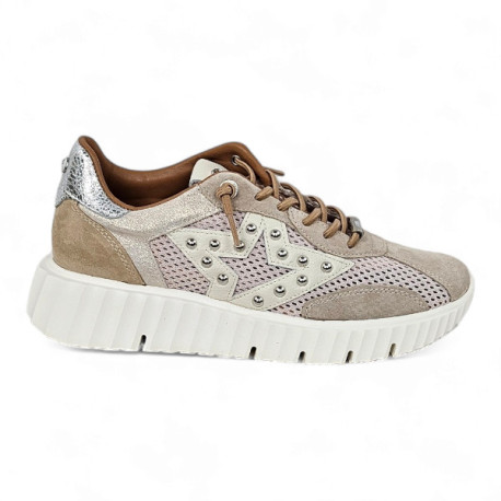 deportivo rejilla con apliques metal fabricado en españa