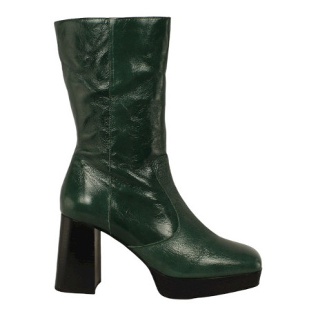 media bota con plataforma y punta cuadrada moda retro fabricada en españa