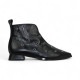 botin con remaches tacon 3 cm y piso con cerco