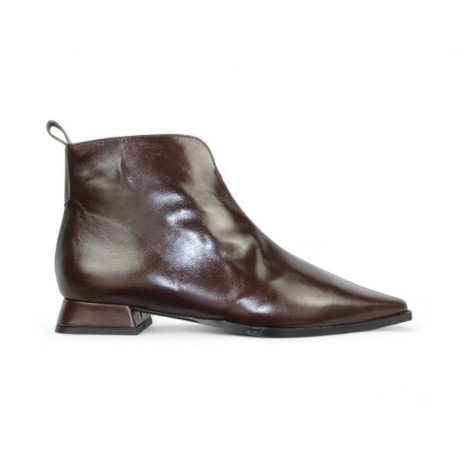 botin tacón 3 cm con piso cerco