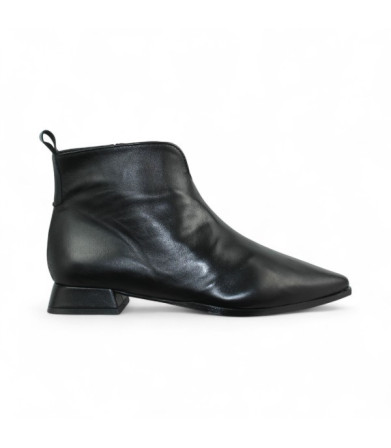botin tacón 3 cm con piso cerco